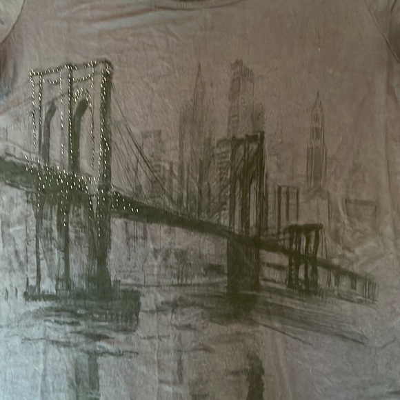 Charcoal gray hip length t- shirt - Picture 3 of 4